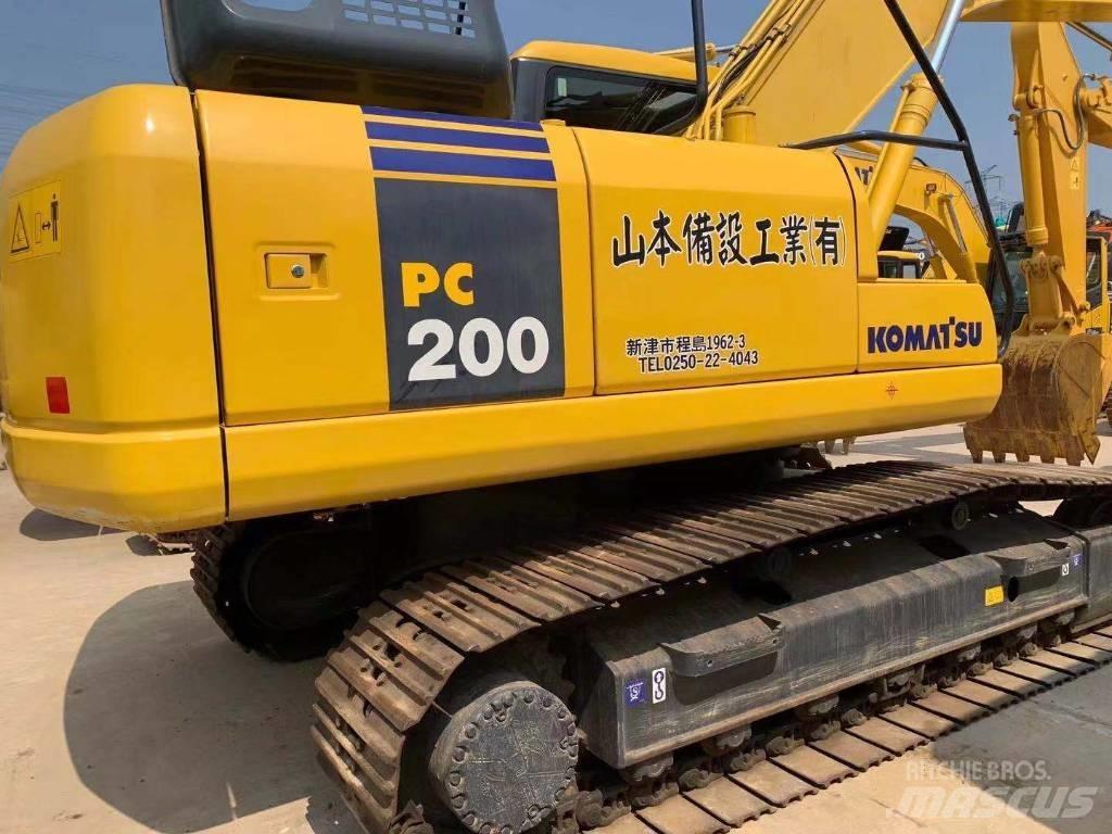 Komatsu pc200-7 Pásové rýpadlá