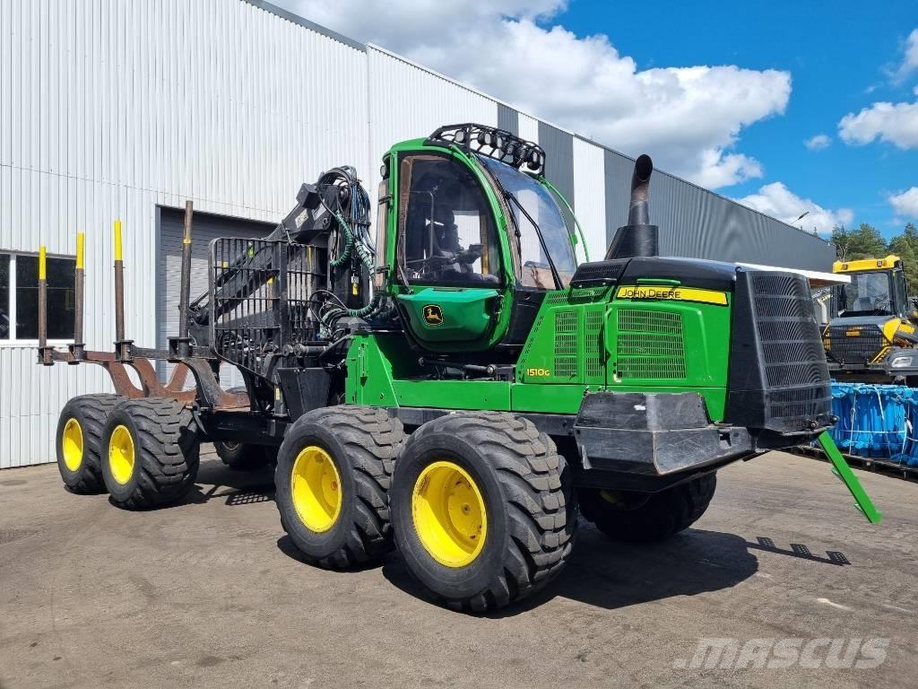 John Deere 1510G Lesné traktory