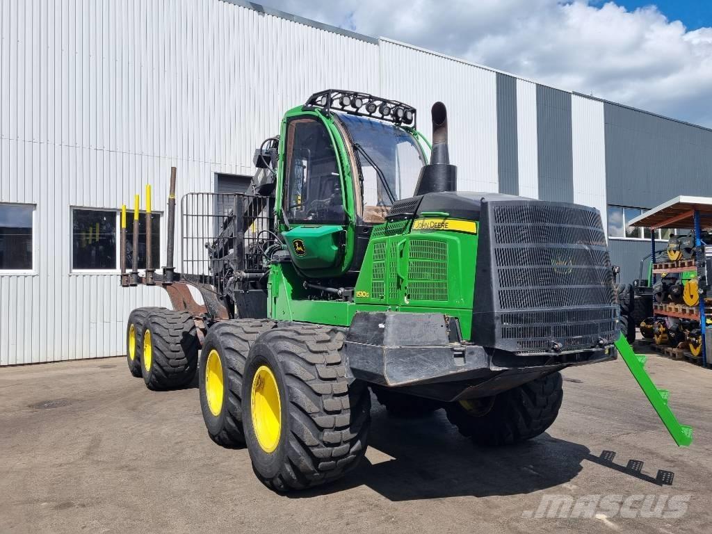 John Deere 1510G Lesné traktory