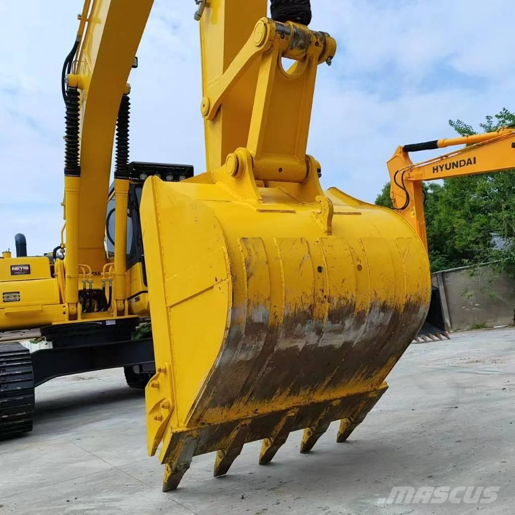 Komatsu PC 240 LC-8 Pásové rýpadlá