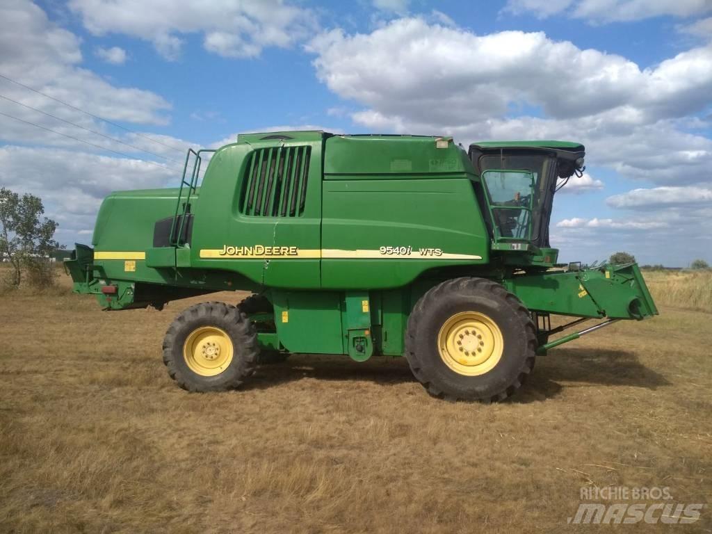 John Deere 9540 WTS Príslušenstvo a náhradné diely ku kombajnom