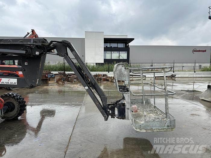 Manitou 160ATJ E3 Kĺbové plošiny