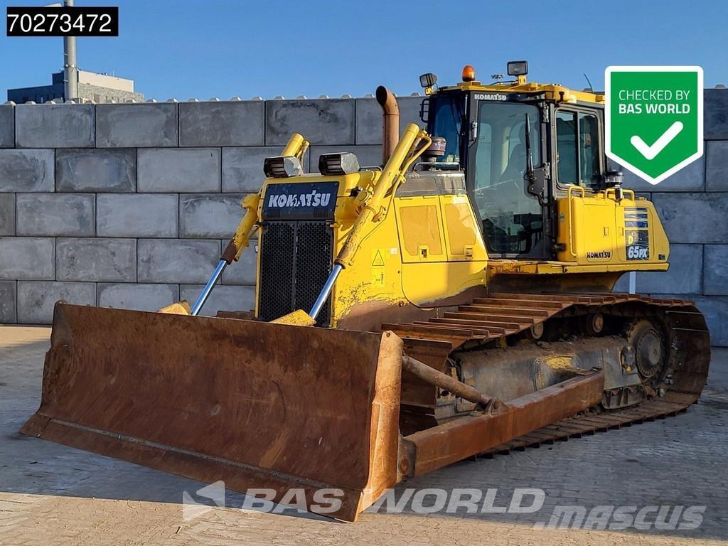 Komatsu D65 PX -18 Pásové dozéry