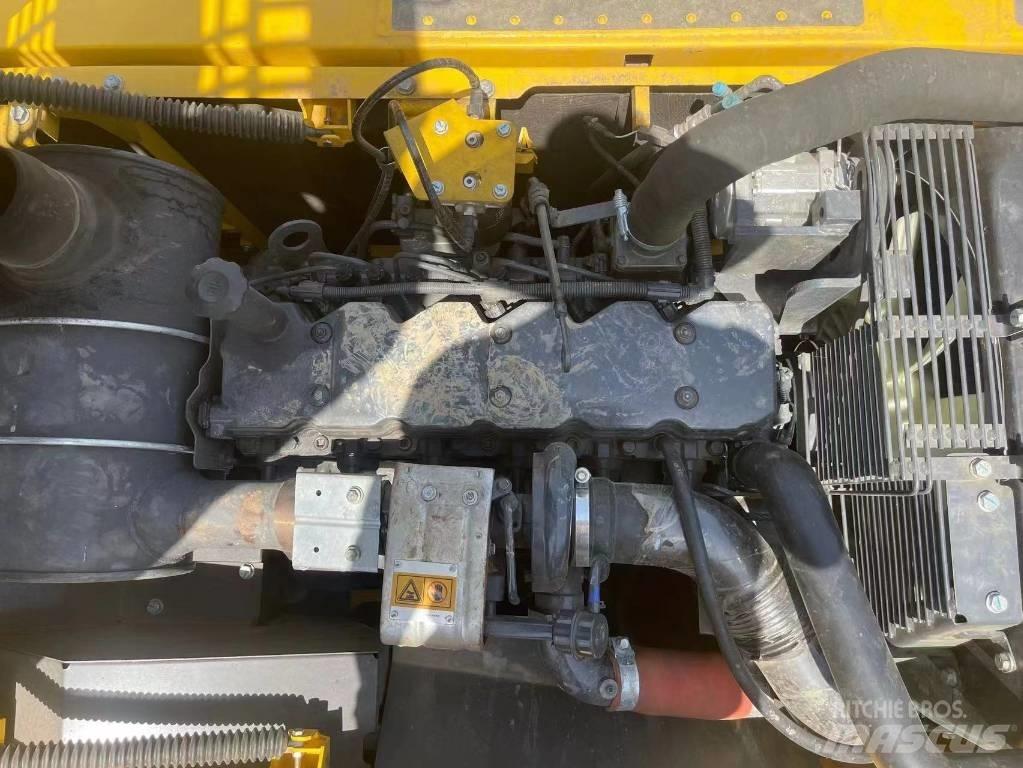 Komatsu PC 270 Pásové rýpadlá
