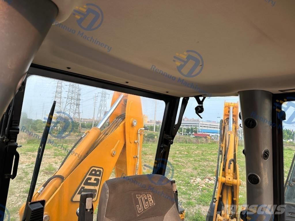JCB 4 CX Rýpadlo-nakladače
