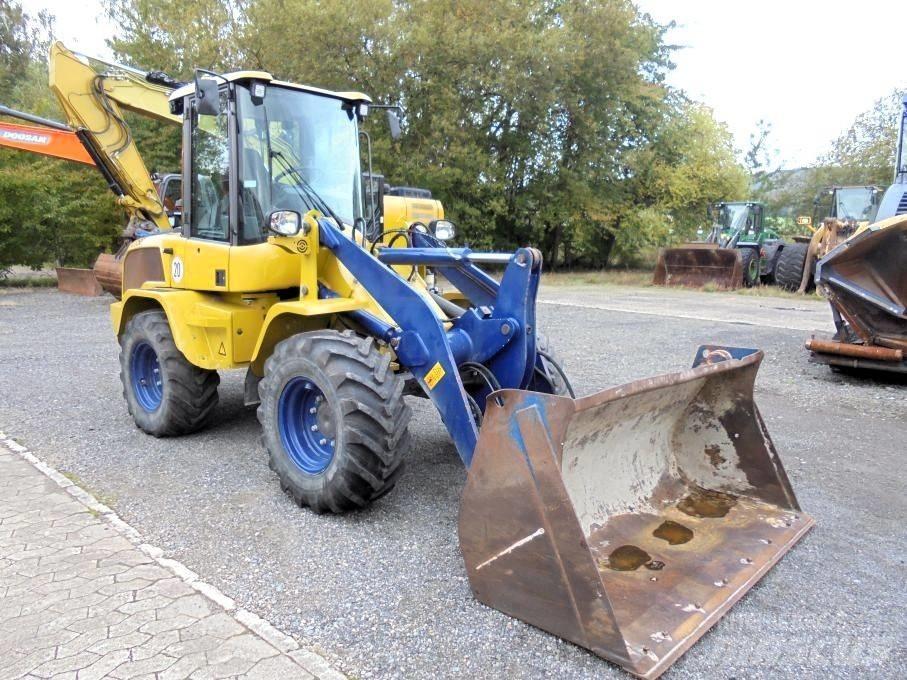 Volvo L 35 G Kolesové nakladače