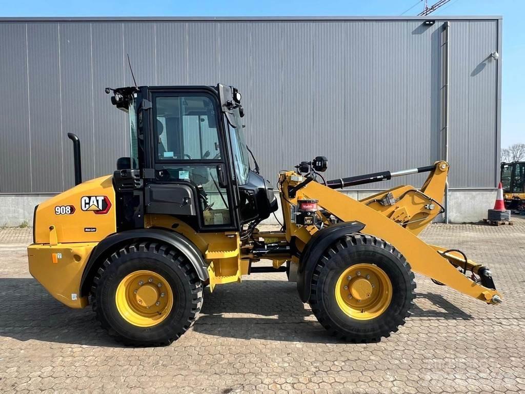 CAT 908 Kolesové nakladače