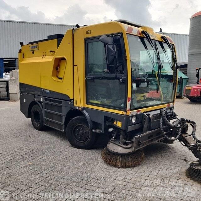 Schmidt Cleango Zametacie stroje