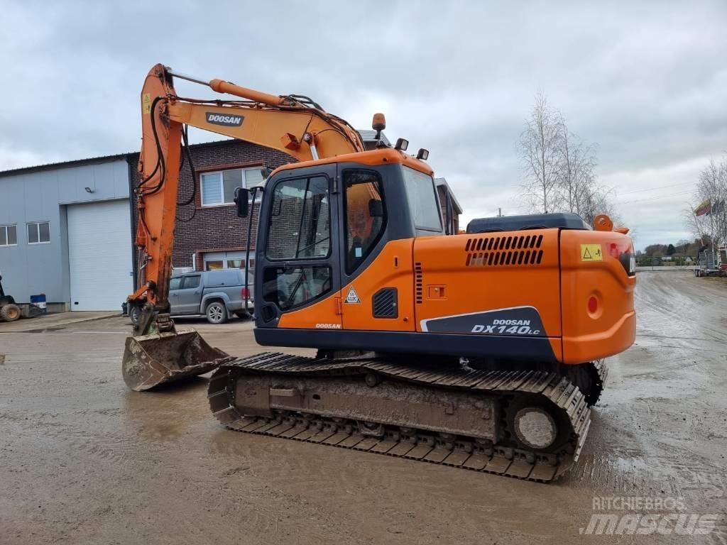 Doosan DX 140 LC Pásové rýpadlá