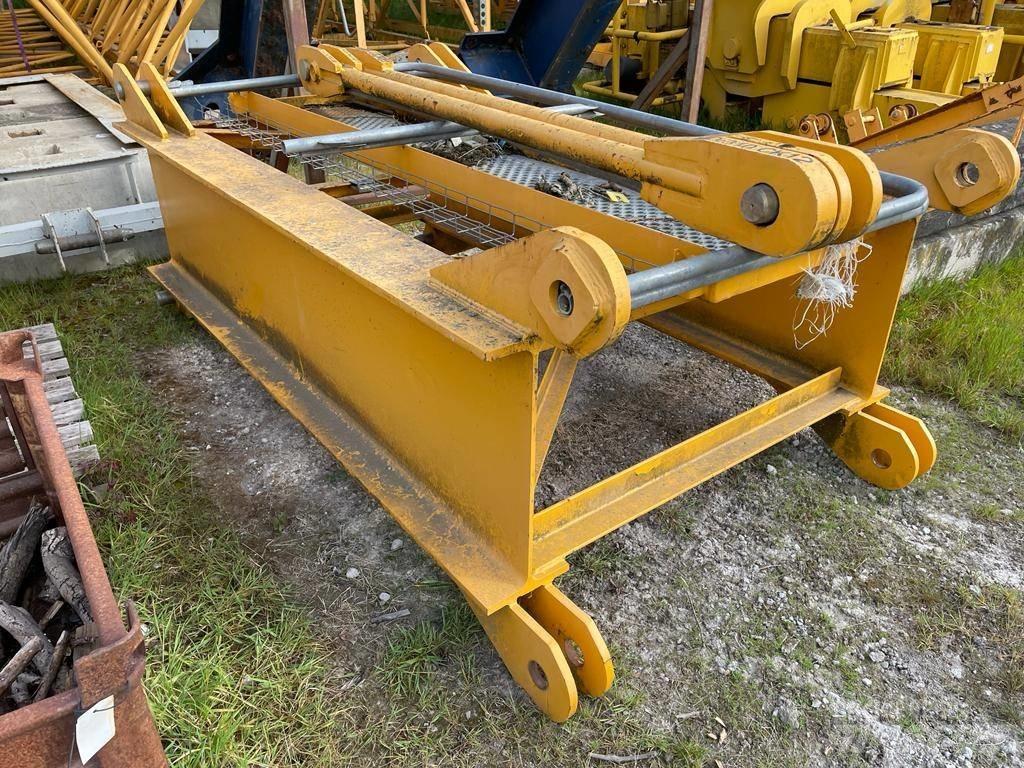 Potain MD310C Stavebné žeriavy