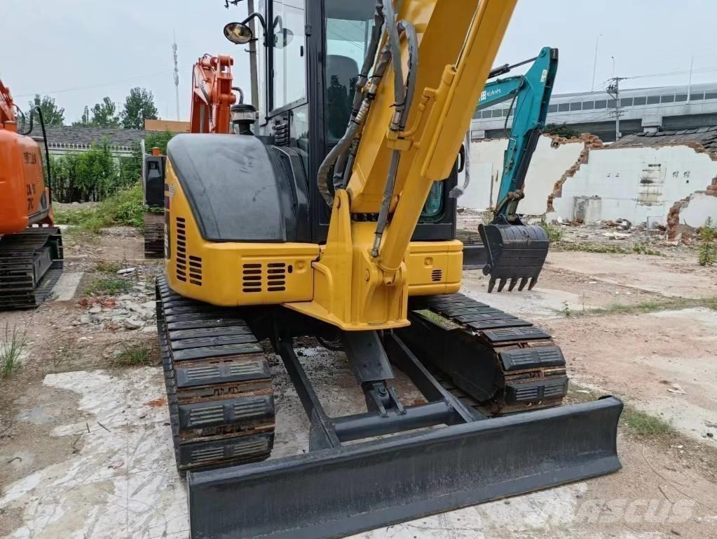Komatsu PC 55 MR Pásové rýpadlá