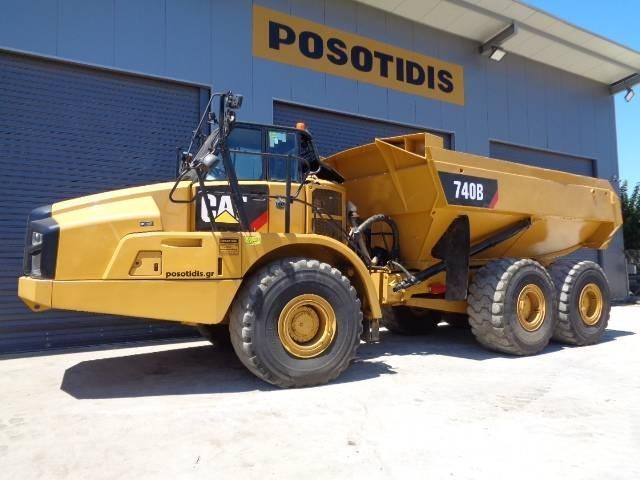 CAT 740 B Kĺbové nákladné autá