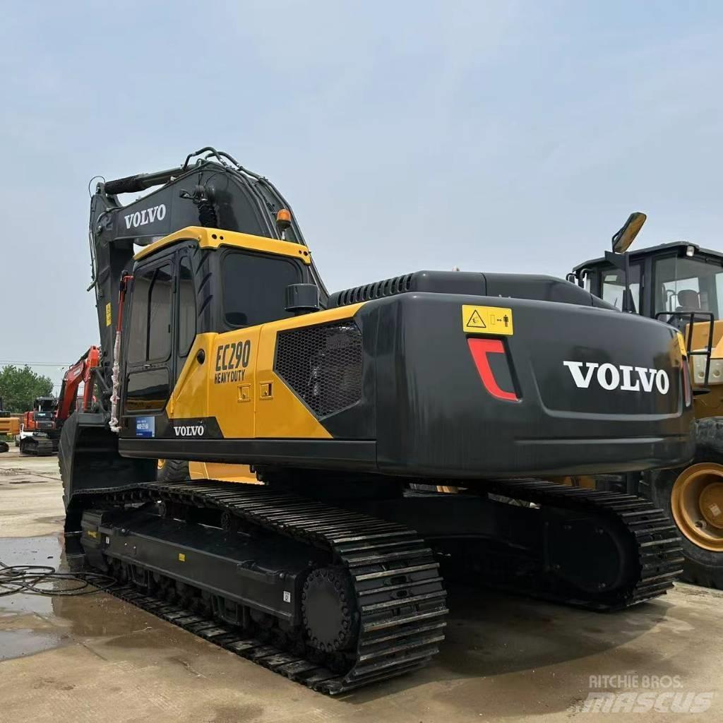 Volvo 290 Pásové rýpadlá