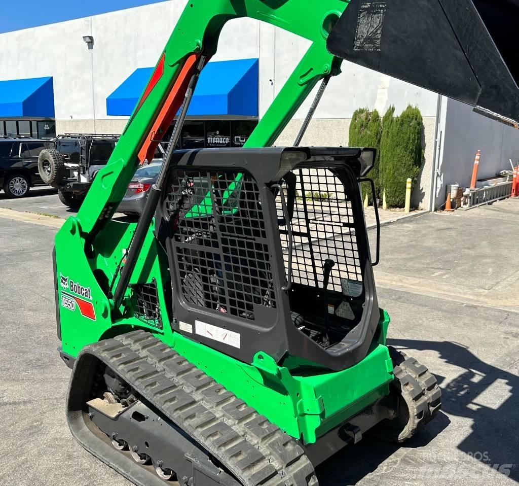 Bobcat T 550 Šmykom riadené nakladače