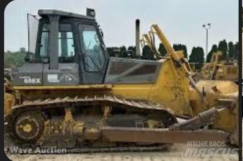 Komatsu D 65 EX 12 Pásové dozéry