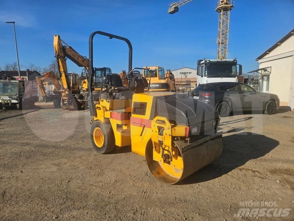 Dynapac CC 900 Tandemové valce