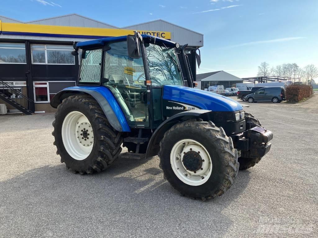 New Holland TL 90 Traktory