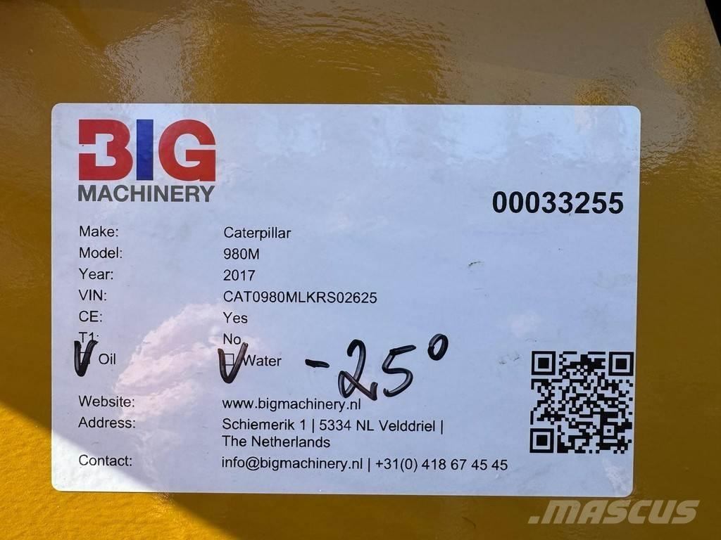 CAT 980M Kolesové nakladače