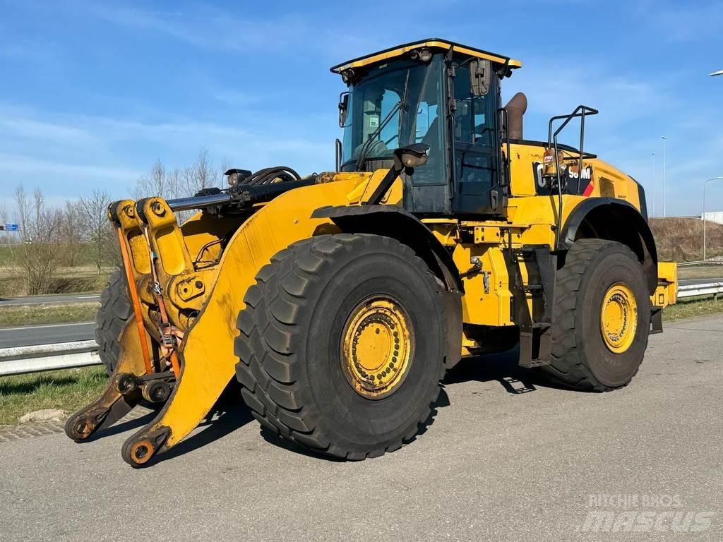 CAT 980M Kolesové nakladače