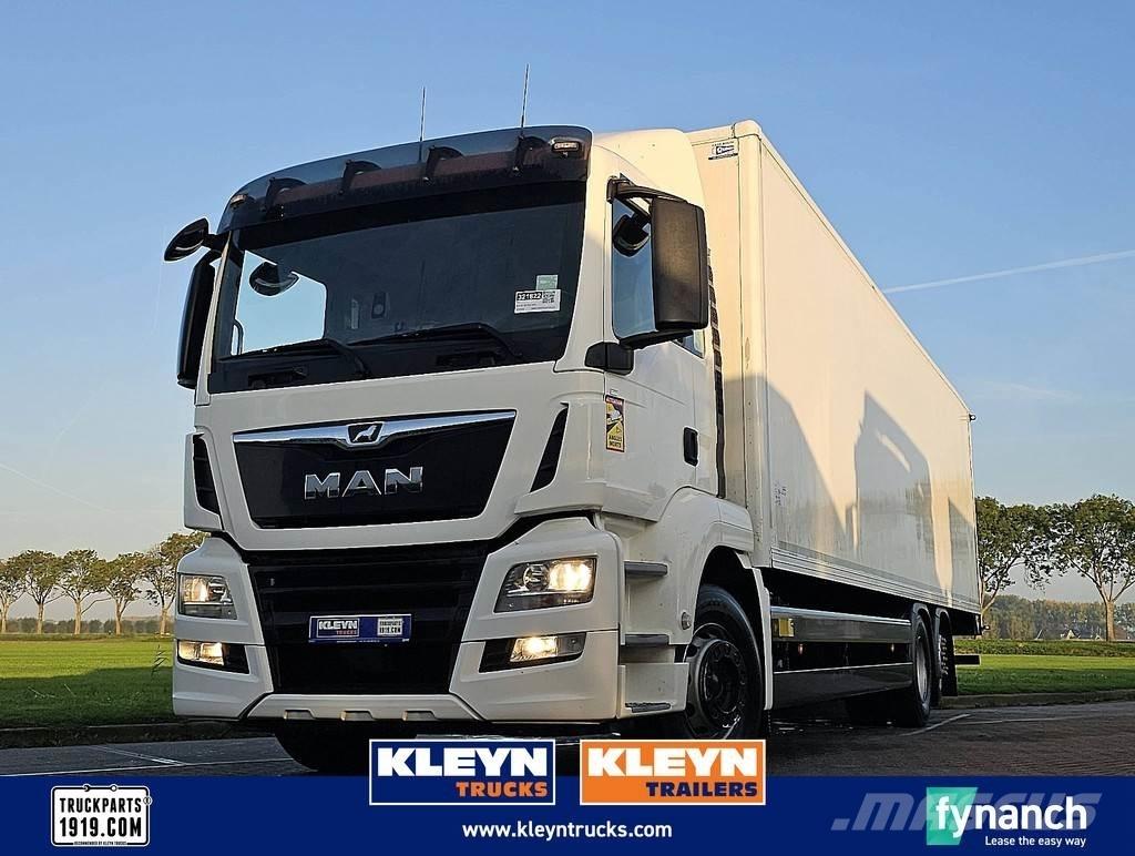 MAN 26.320 TGS Skriňová nadstavba