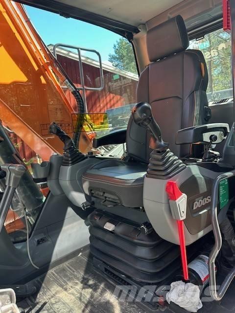 Doosan DX 140 LC Pásové rýpadlá