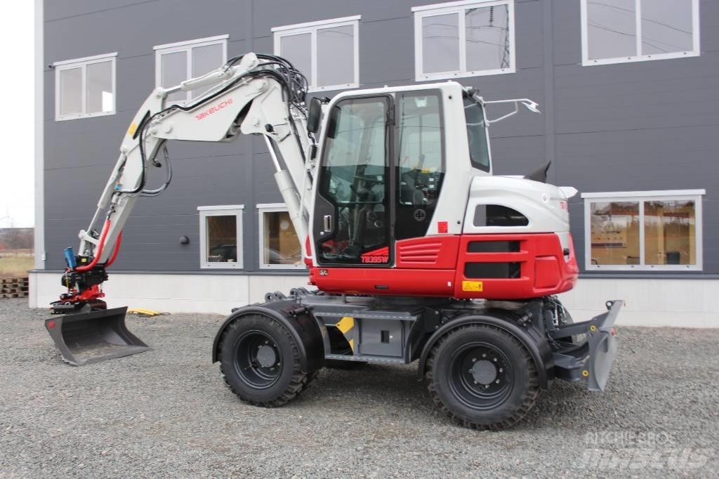 Takeuchi TB395W Kolesové rýpadlá