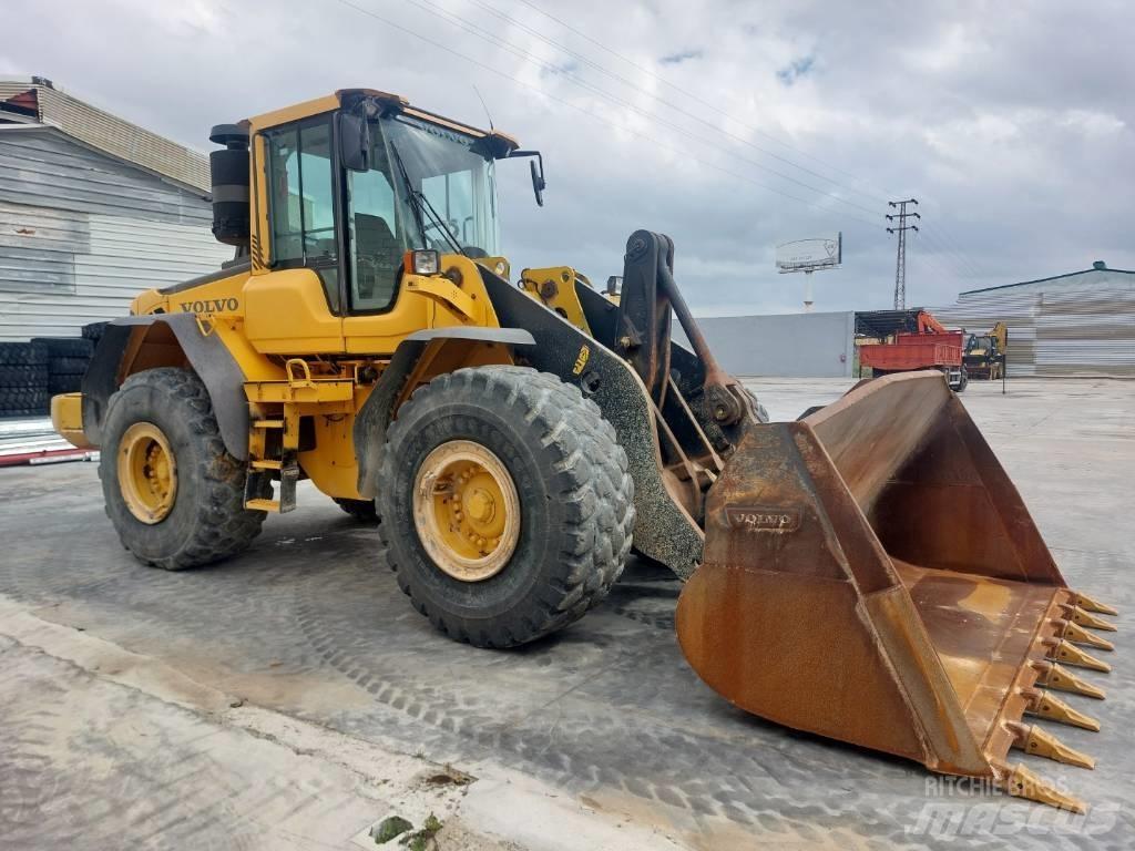 Volvo L 110 F Kolesové nakladače