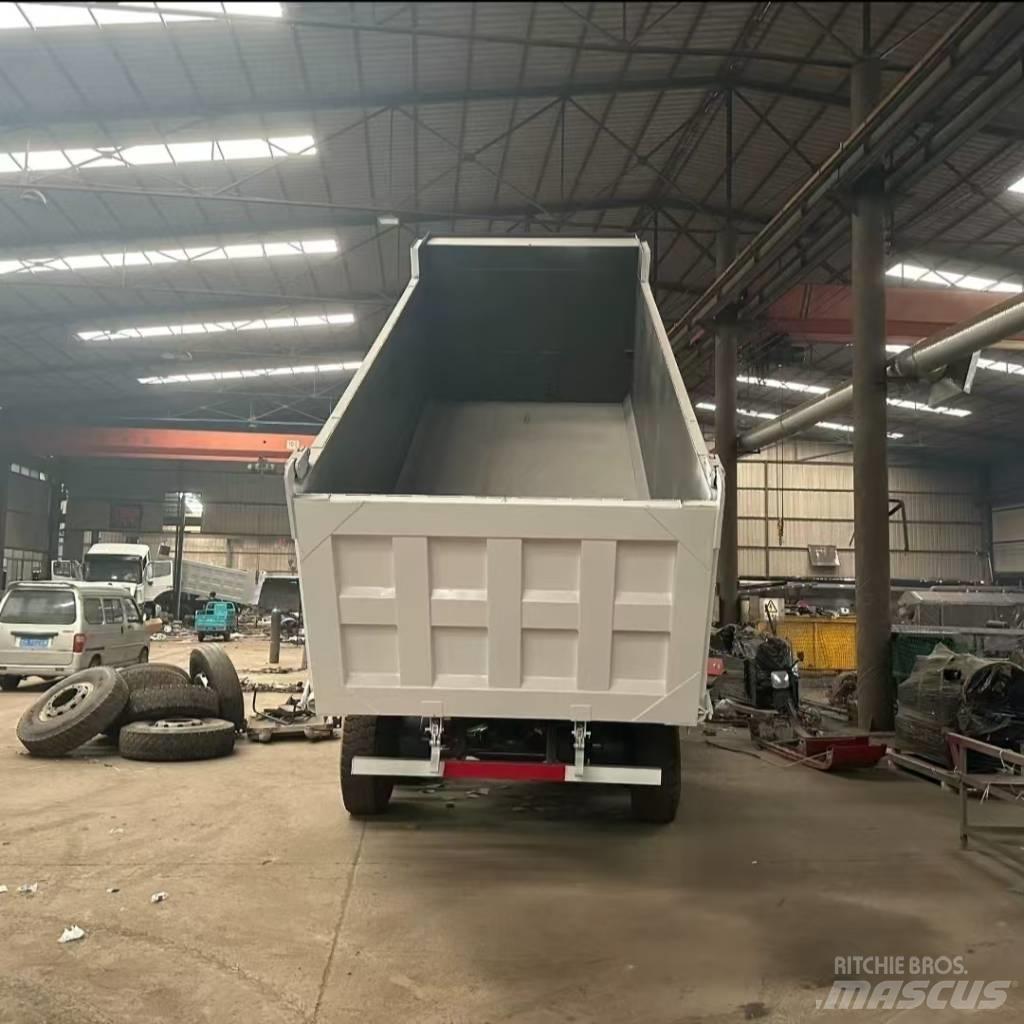 Howo 371 6x4 Sklápače