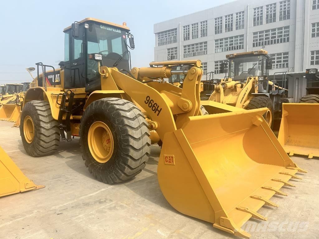 CAT 966H Kolesové nakladače