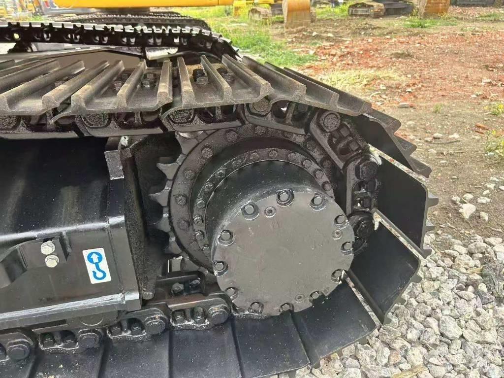 Hitachi ZX 200 Pásové rýpadlá