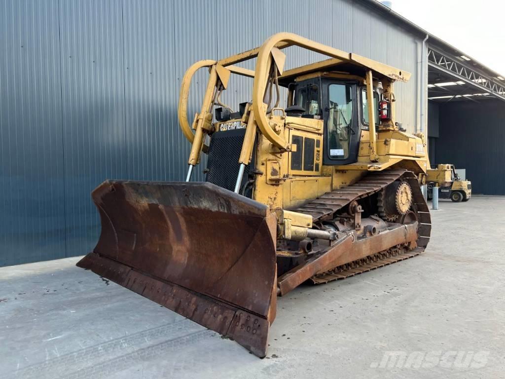 CAT D7H Pásové dozéry