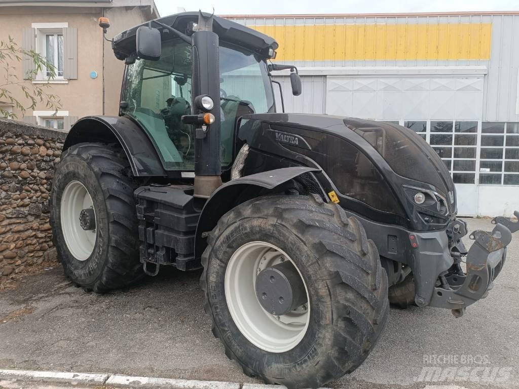 Valtra S 374 Traktory