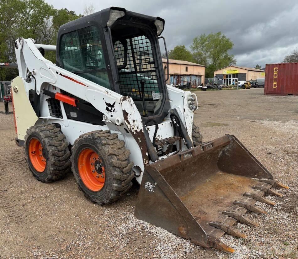 Bobcat S 530 Šmykom riadené nakladače