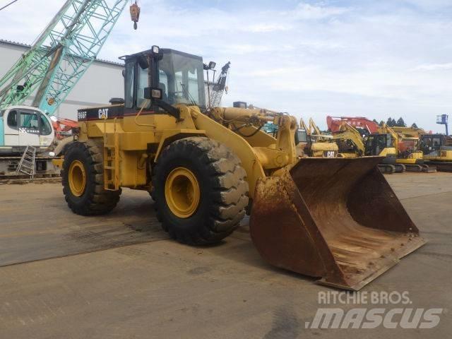 CAT 966 F Kolesové nakladače