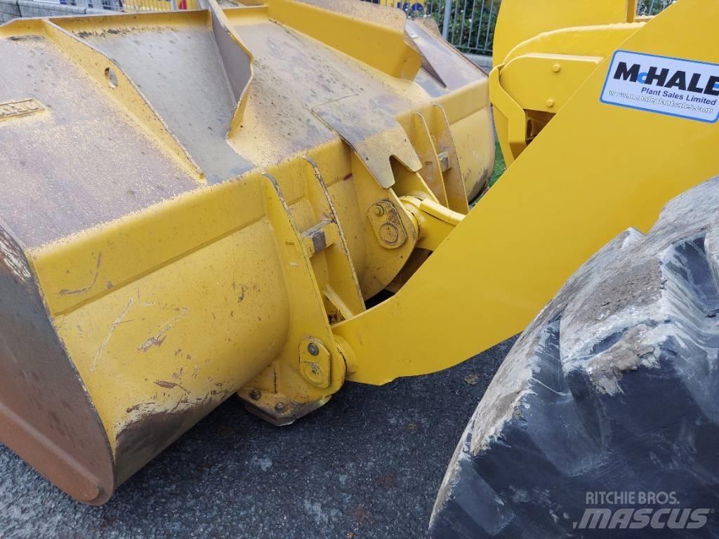 Komatsu WA480-8 Kolesové nakladače