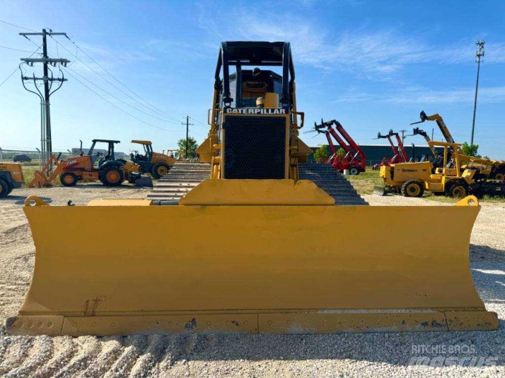 CAT D 6 M LGP Pásové dozéry