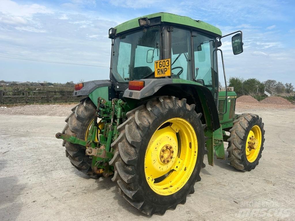 John Deere 6400 Kompaktné traktory