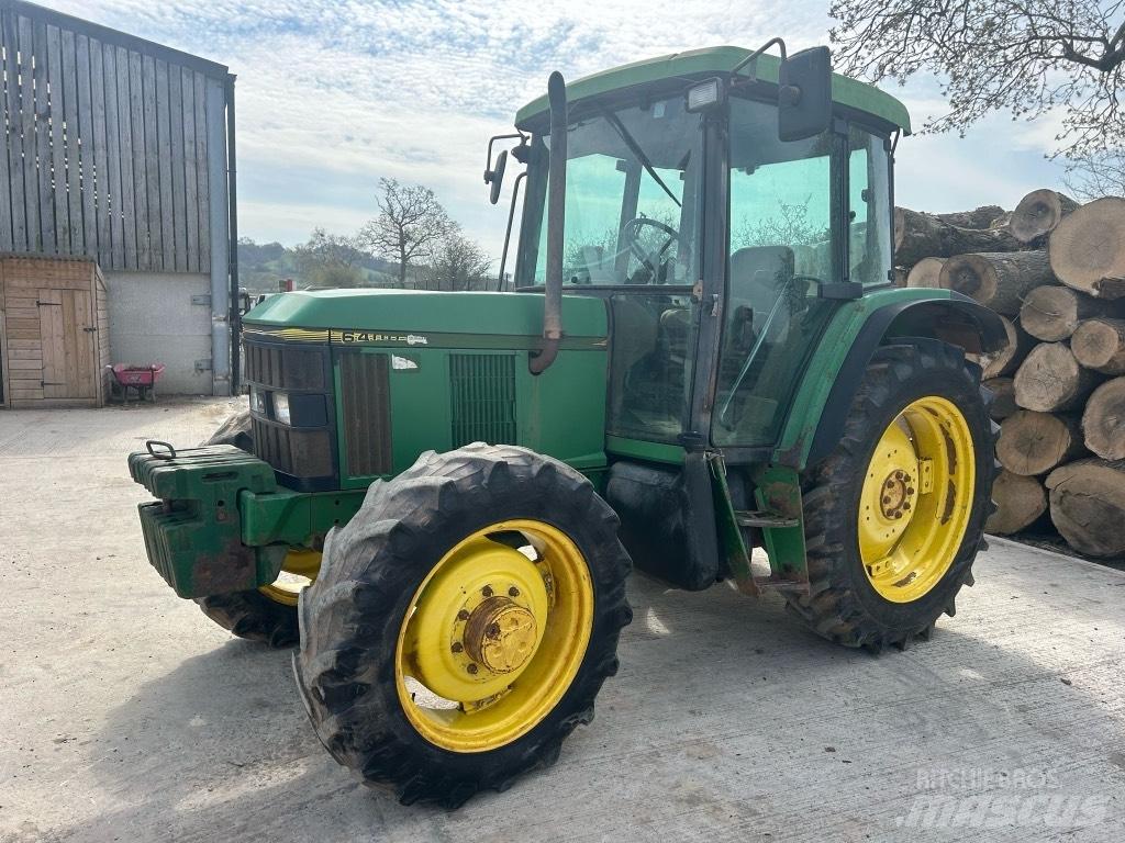 John Deere 6400 Kompaktné traktory