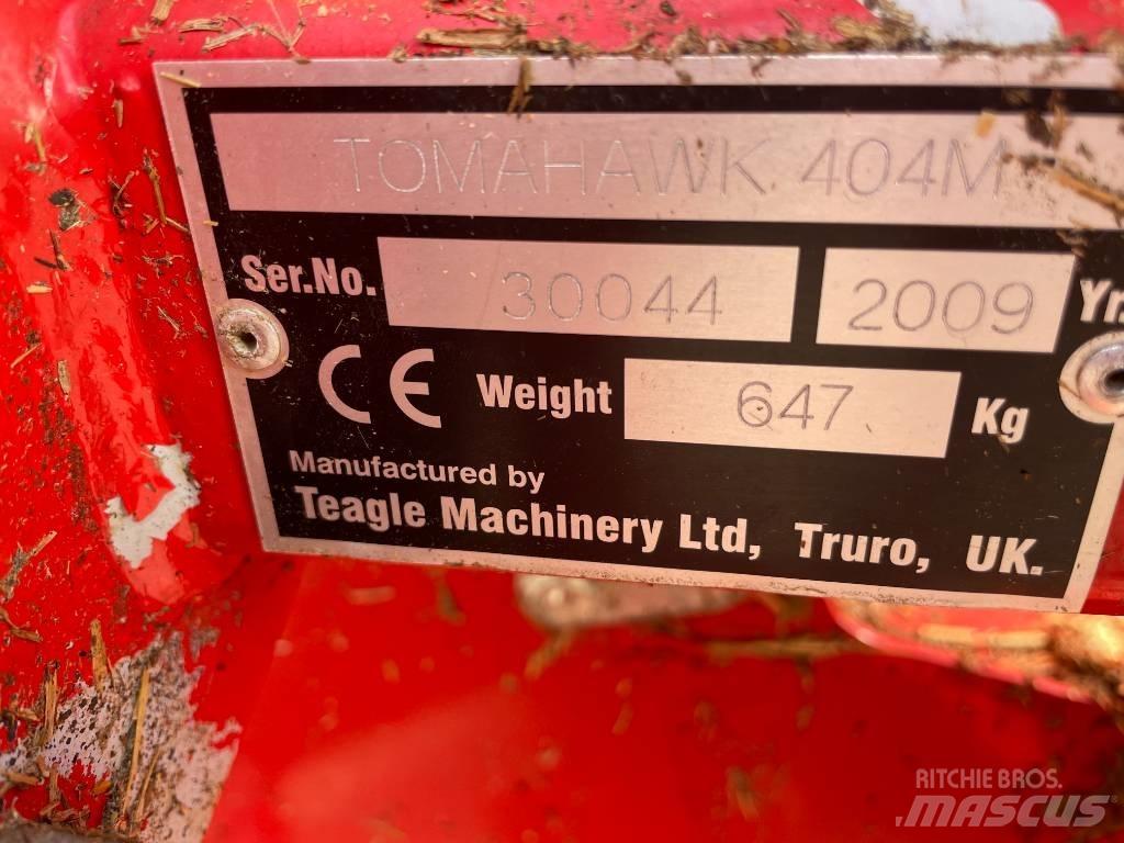TEAGLE TOMAHAWK 404M Drviče a rezače balíkov