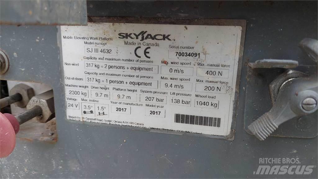 SkyJack SJIII4632 Nožnicové zdvíhacie plošiny