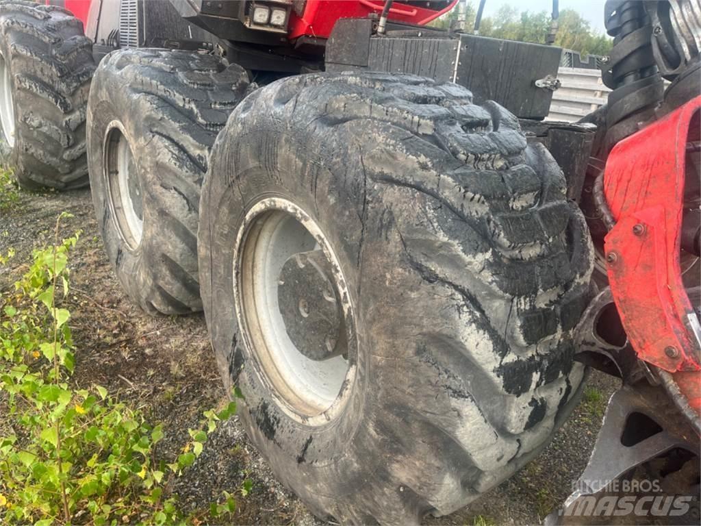 Komatsu 951 Harvestory