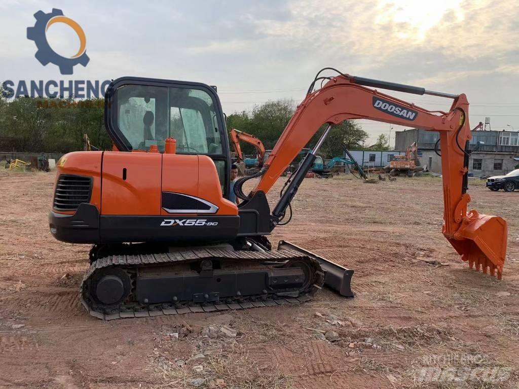 Doosan DX 55 Pásové rýpadlá