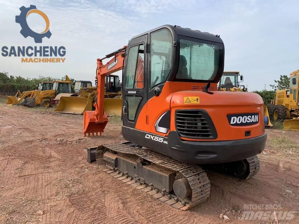 Doosan DX 55 Pásové rýpadlá