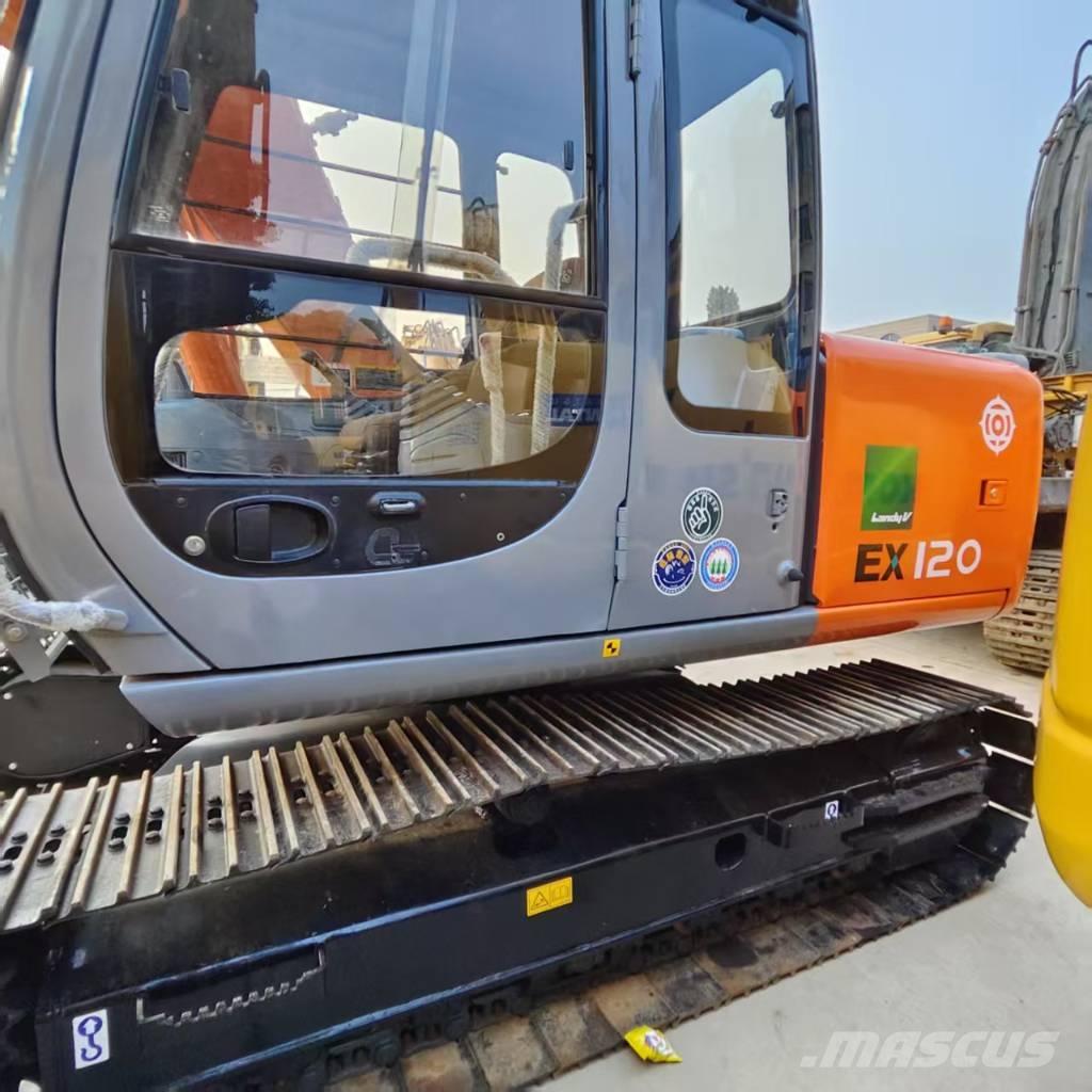 Hitachi EX 120 Midi rýpadlá 7 t - 12 t
