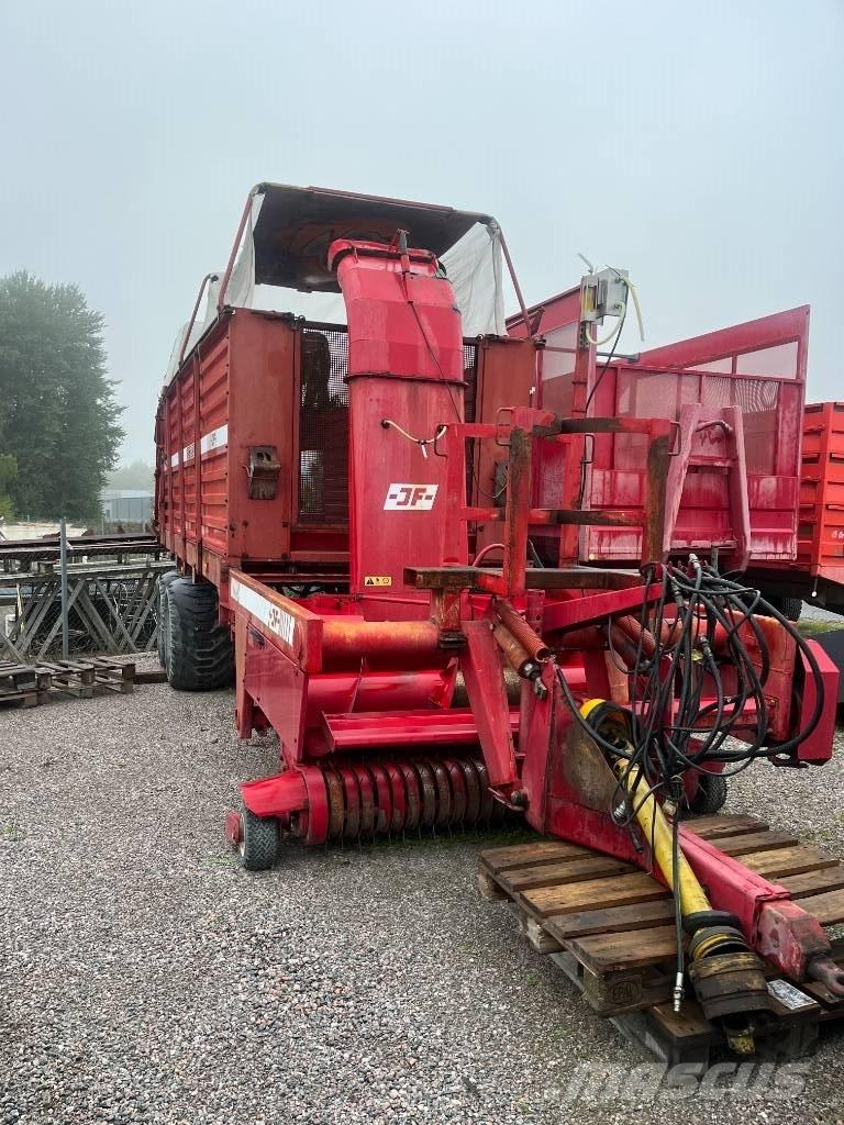 JF ES 3500 Samozberacie vozy