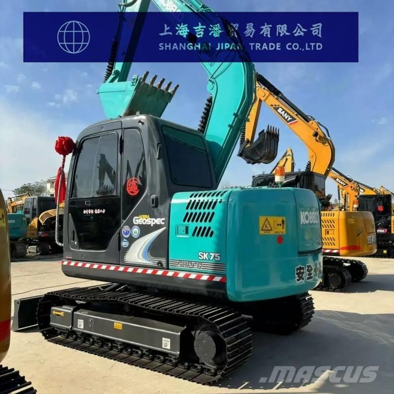 Kobelco SK 75 Midi rýpadlá 7 t - 12 t