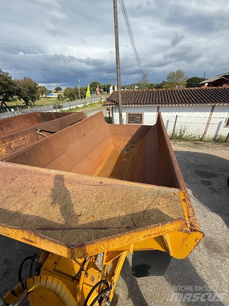 Volvo A25D Kĺbové nákladné autá