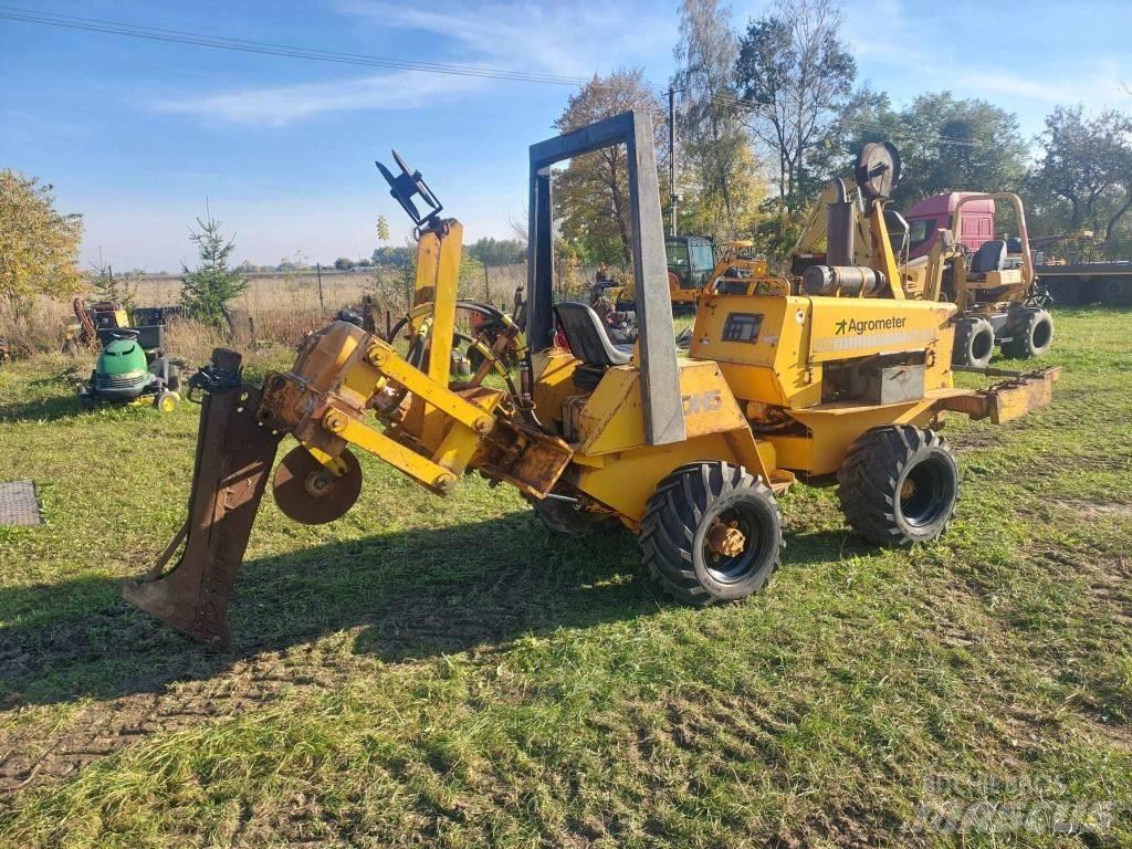 CASE Davis DH5 Stavebníctvo - ostatné