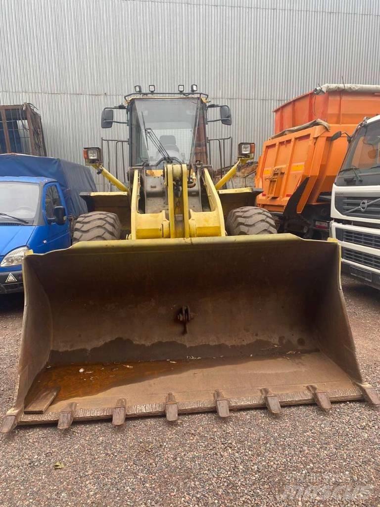 Komatsu WA 380-6 Kolesové nakladače
