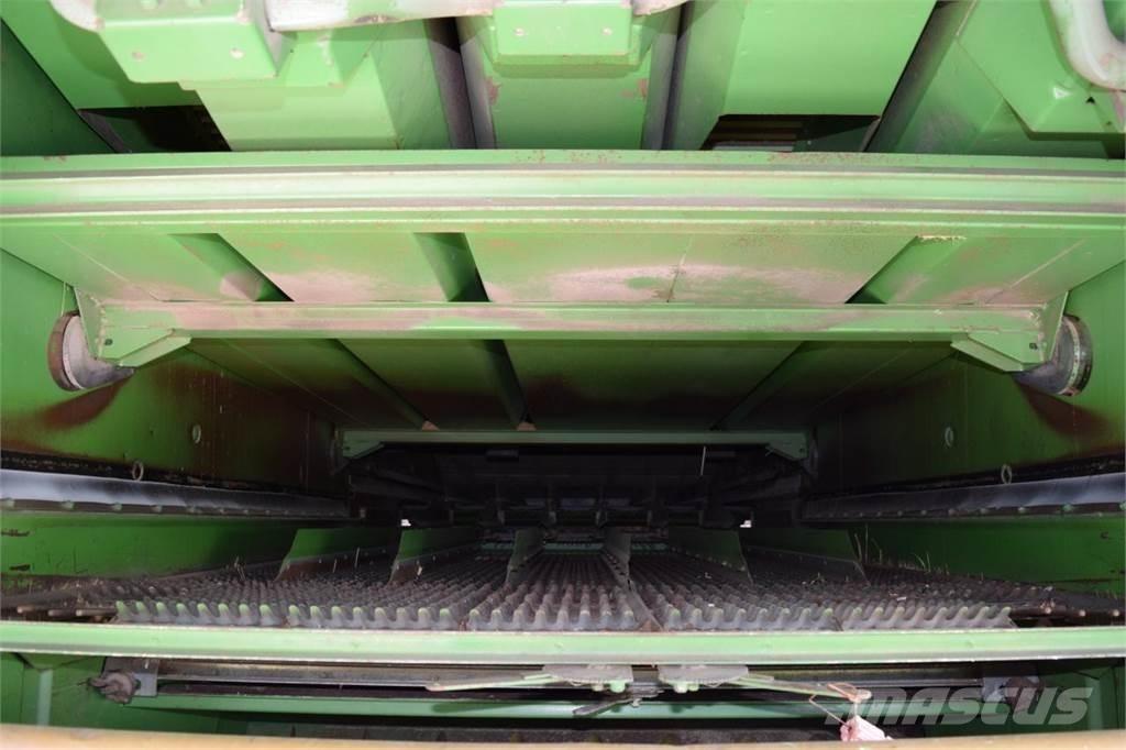 John Deere 2056 Kombinované zberacie stroje